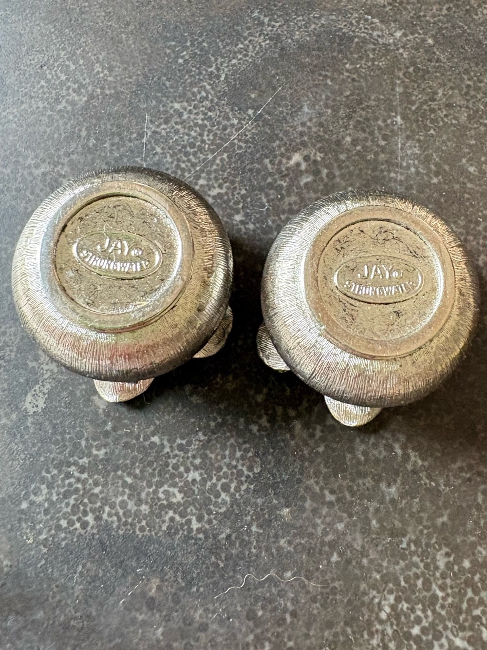 JAY STRONGWATER Pair of Metal and Rhinestone Decorative Pill/Trinket Boxes - Picture 8 of 9